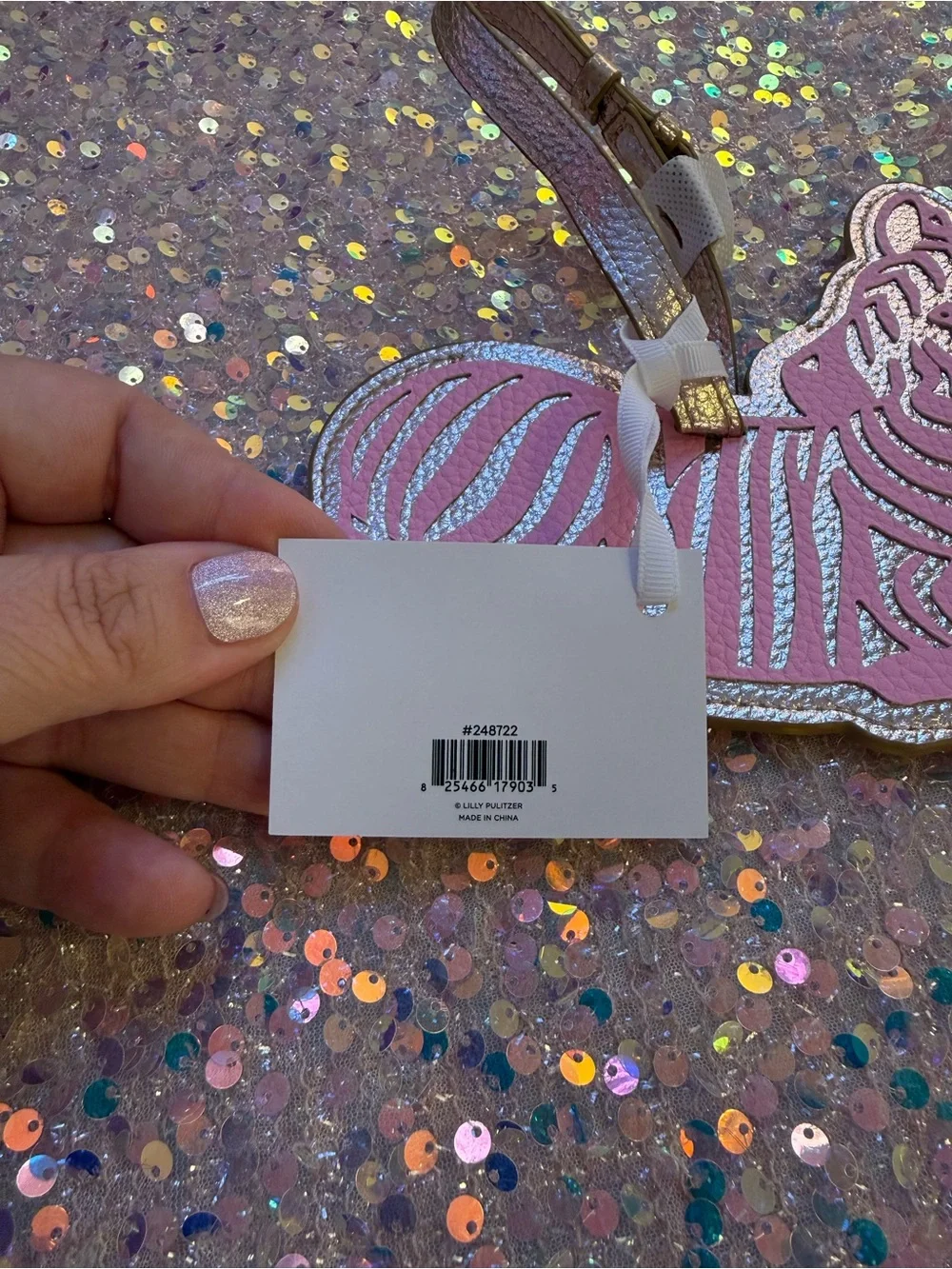 NWT Lilly Pulitzer Zebra Shaped Luggage Tag in “Conch Shell Punk Zee Bebe” 🩷